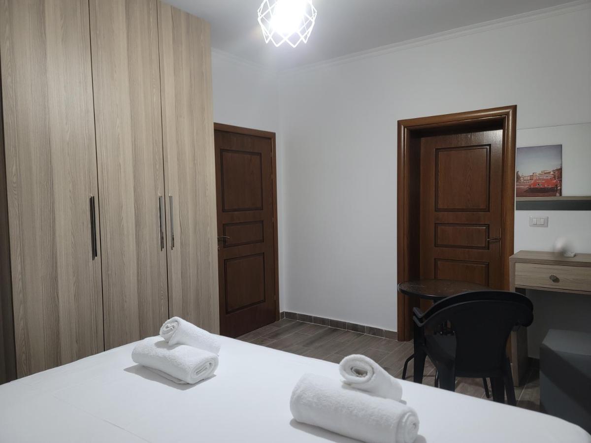 G&K Garden Hotel Berat Exterior photo