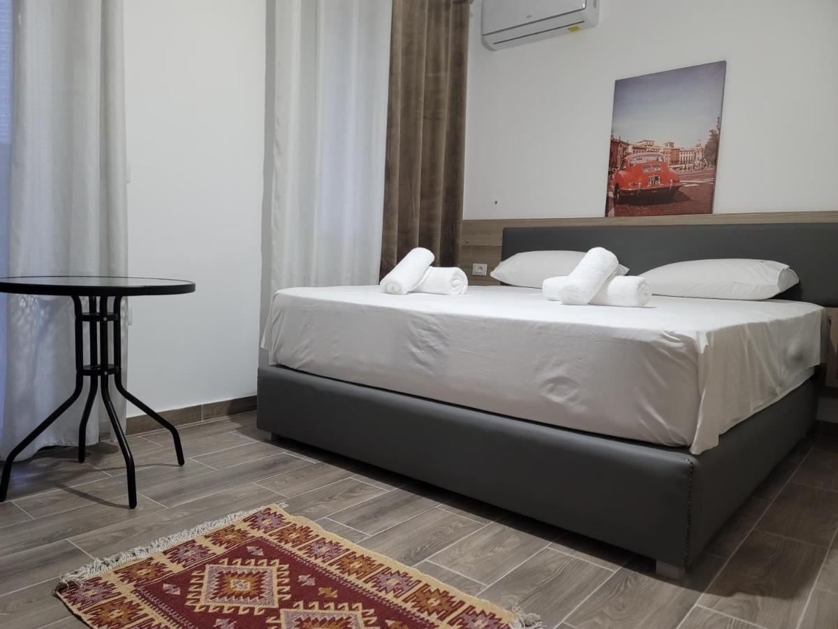 G&K Garden Hotel Berat Exterior photo